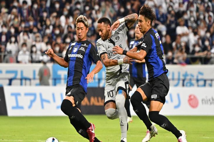  ميسي ونيمار ومبابي يسجلون.. سان جيرمان يكتسح جامبا أوساكا استعدادًا لنانت (فيديو)